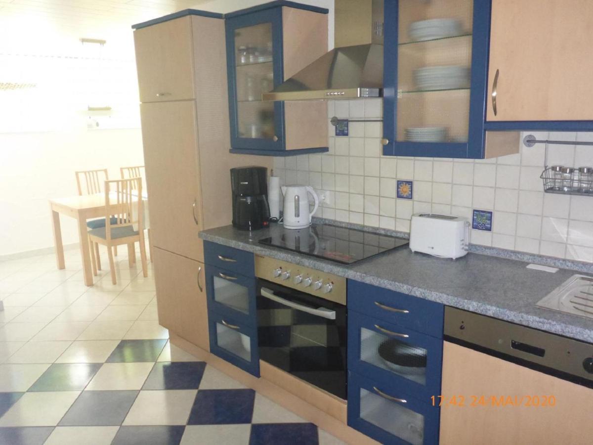 Ferienwohnung Christine Heckendalheim Екстер'єр фото